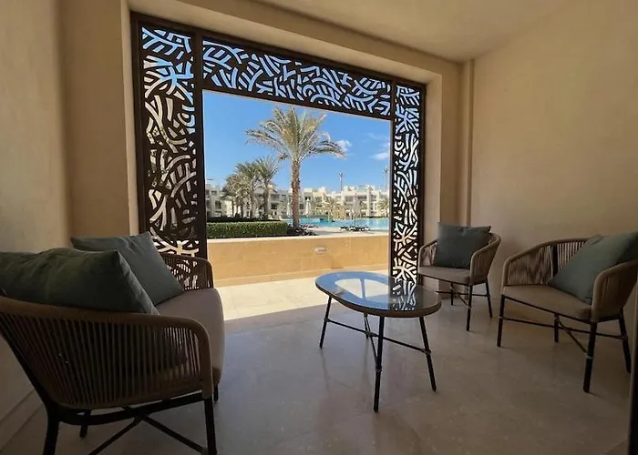 Mangroovy The Liquid Luxury 1br Ground Pool Front